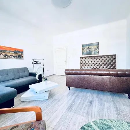 Comfy For Up To 3p, 10min To Fac Platz *