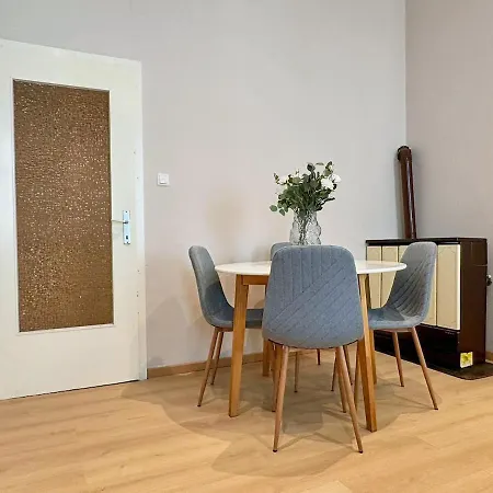 Close To Akh I Fast Wifi Apartment *