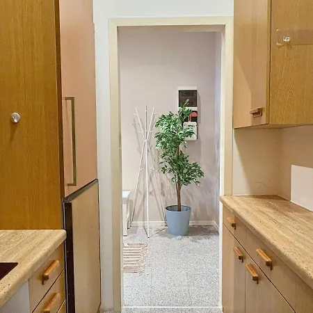 Close To Akh I Fast Wifi Apartment *