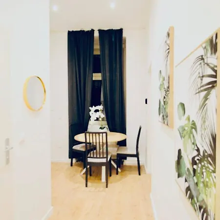 Apartment Super Cozy 5 Bedroom Shared 10min Walk To Augarten *