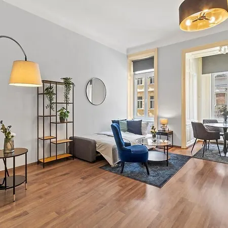 Fast Wifi I 4 Min To U3 Zipperer Strasse *