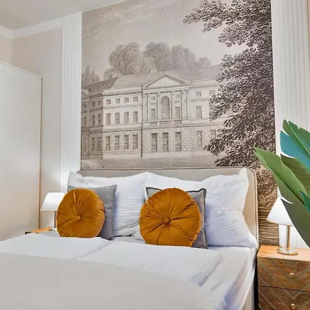 Very Apartments, 5 Min To Center, No Reception Hotel