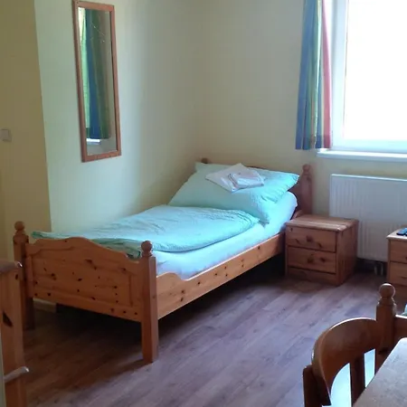 Fruehstueckspension Stefanie Bed & Breakfast *