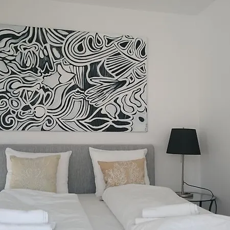 Apartment Alga Am Westbahnhof *