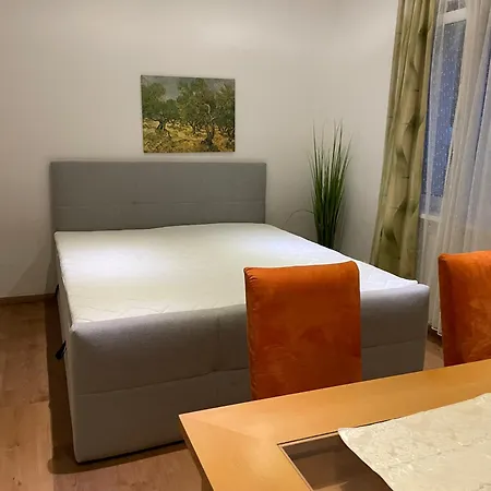 Apartment Skyvilla - Gartenwohnung Wien