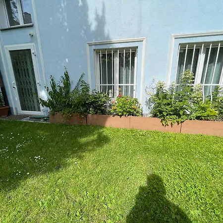Skyvilla - Gartenwohnung *