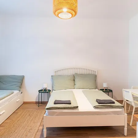1110 Apartment