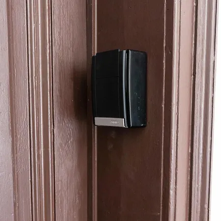 Apartment 1110