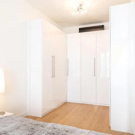 Luxurious In Heart Of Citycheckhostprofile * Wien