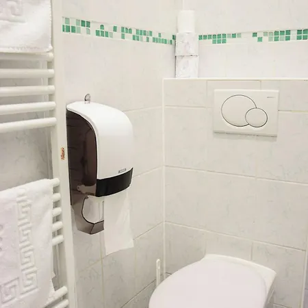 Hisa Apartment *