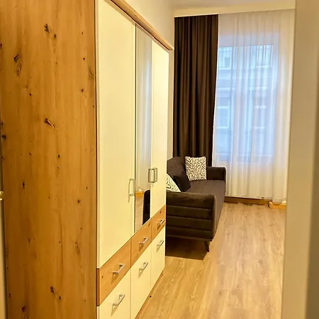 Apartment Hisa *