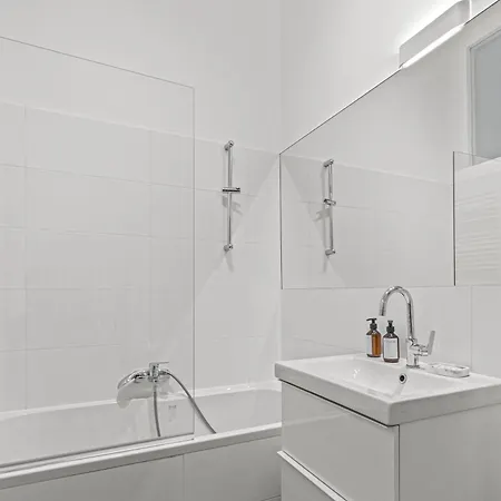 Cozy - 4 Min U6 Josefstaedterstrasse Vídeň