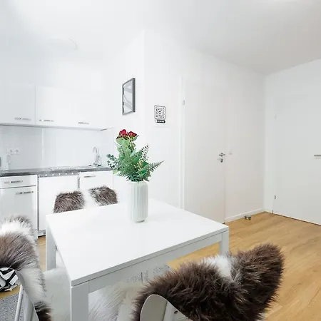 Modern * Viena