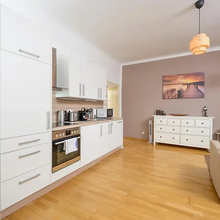 Central City Apartments Apartment *