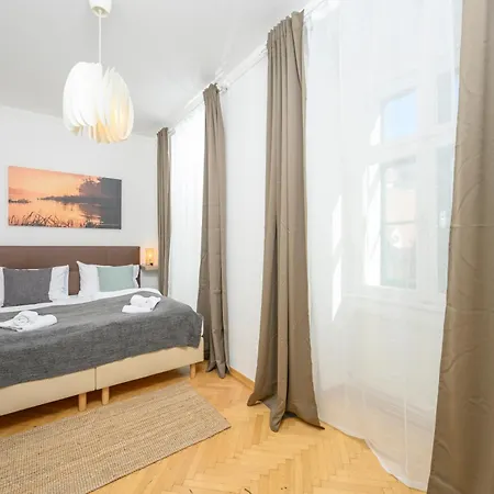 Appartement Central City Apartments *