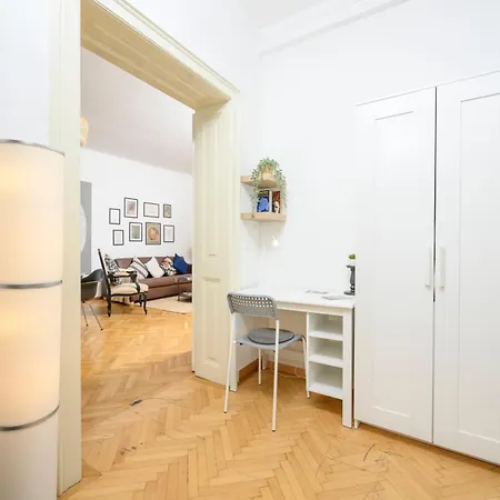 Appartement Central City Apartments *