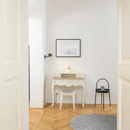 Central City Apartments * Vienna