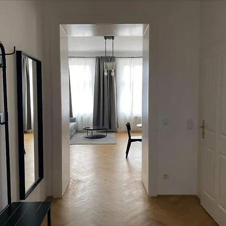 Apartment Cosy In Mariahilf Close To Citycenter *