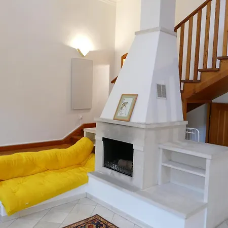 Traumhafte Maisonnette Mit Kamin
