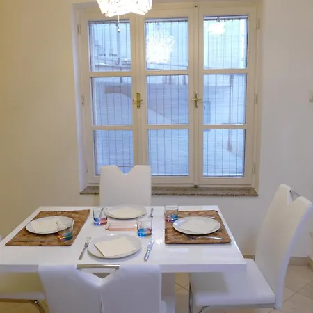 Apartment Traumhafte Maisonnette Mit Kamin *