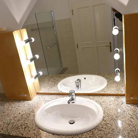 Traumhafte Maisonnette Mit Kamin * Wien