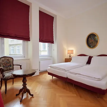 Hotel Regina 4*
