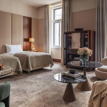Anantara Palais Hansen - Newly Renovated 5*