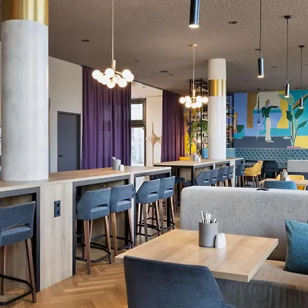 ホテル Spark By Hilton Donaustadt 4*