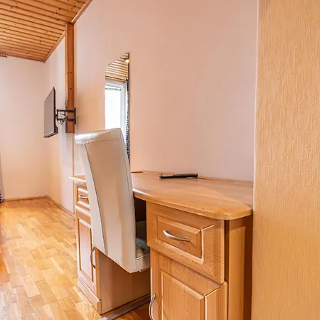 Vienna's Finest Spacious 2br & 1lr Apartamento Viena