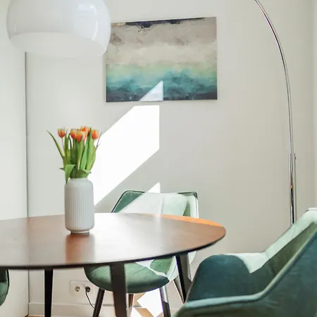 Apartment Sonnige Altbauwohnung Nahe Hauptbahnhof Wien