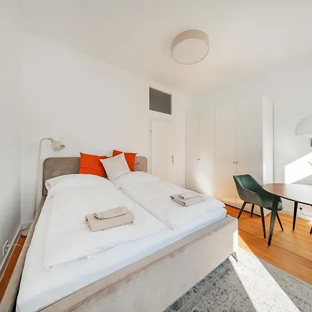 Sonnige Altbauwohnung Nahe Hauptbahnhof * Wien