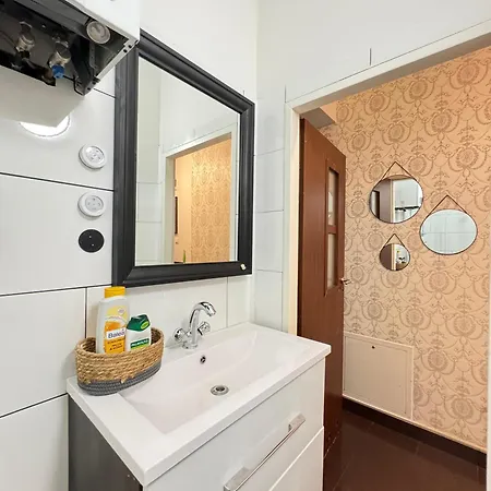 King David Apartment *