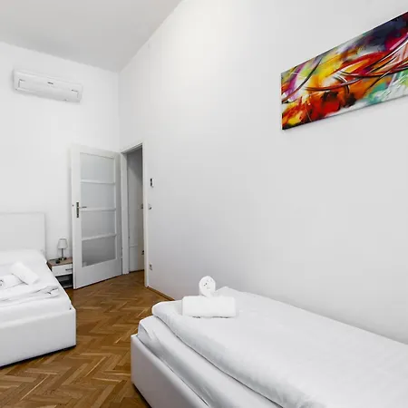 Apartment Tabor *