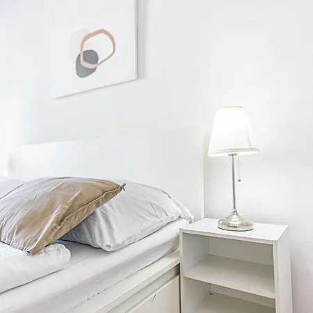 Stylish 2br For Groups, Up To 5p At Margareten