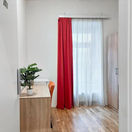 4 Mins To Metro I Wifi I 15 Mins To Inner Apartment Vienna