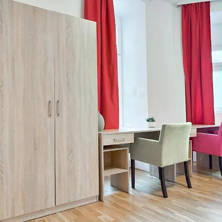 Apartment 4 Mins To Metro I Wifi I 15 Mins To Inner