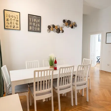 Premium - L'art De Vivre Apartment