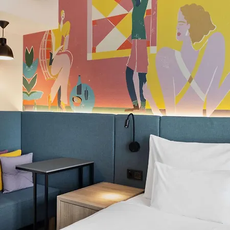 Spark By Hilton Messe Prater Hotel 4*
