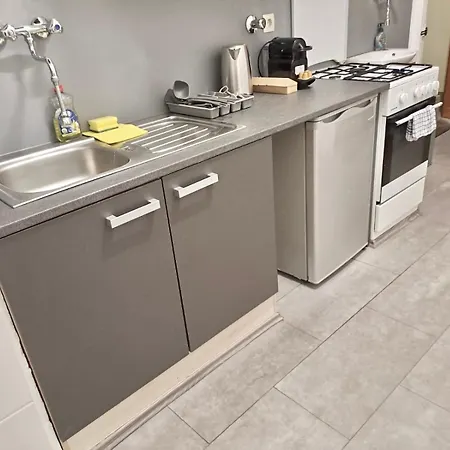2 Bedroom Long-term With Free Parking Apartment Wien
