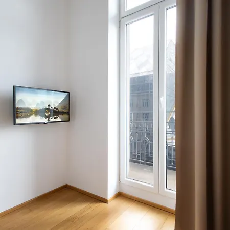Tabor Apartment *