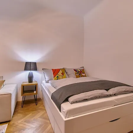 Posh - Klassisch & Schick Apartment Vienna