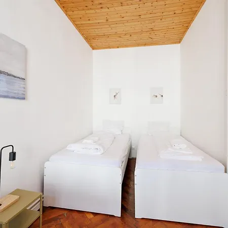 Apartment Mit 9 Schlafplaetze #2 *