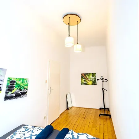 Homestay Family - 7 Minutes To Schoenbrunn Palace *