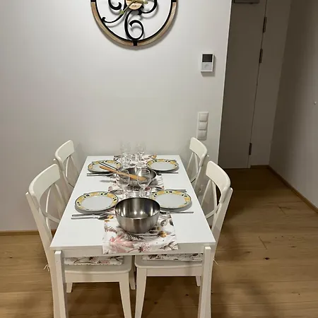 Apartment Candy Flat