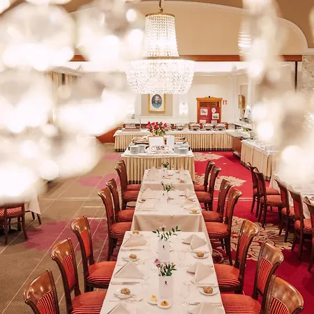 Hotel Stefanie - Vienna's Oldest 4*