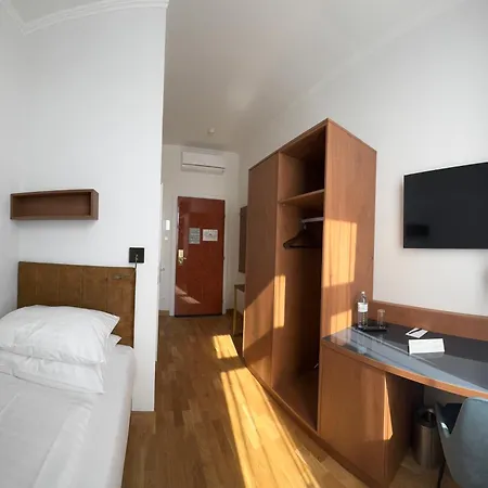 Secession An Der Oper Hotel 4*