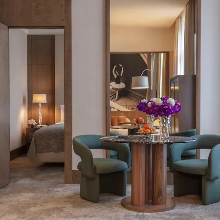 Anantara Palais Hansen - Newly Renovated 5*