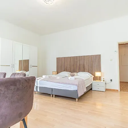 Desirable 2br - Bookable For Longstays In Lockdown B Apartment *