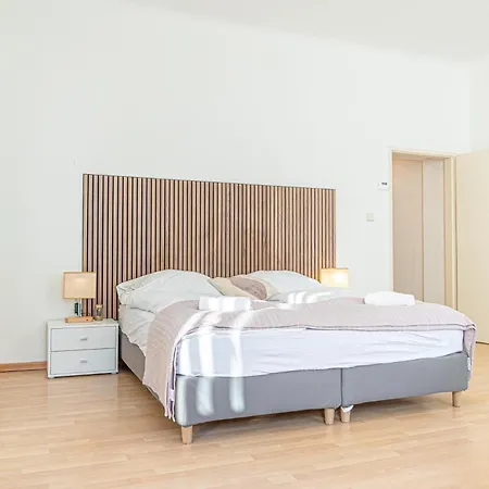 Desirable 2br - Bookable For Longstays In Lockdown B Apartment *