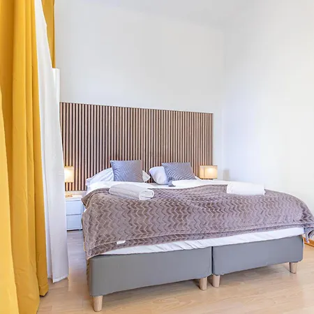 Desirable 2br - Bookable For Longstays In Lockdown B *